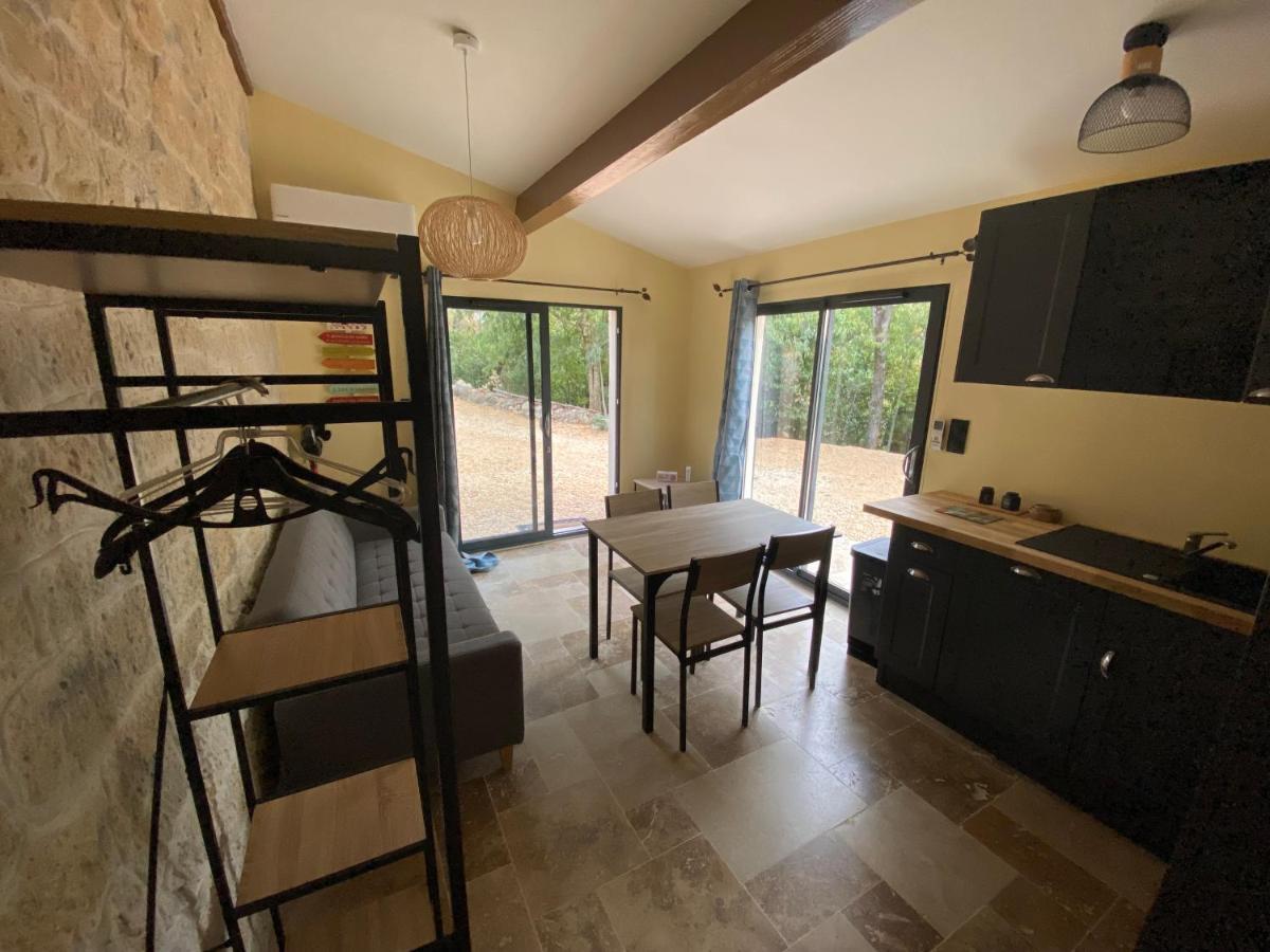 Appartement De Charme Avec Jaccusi Vezenobres Ngoại thất bức ảnh